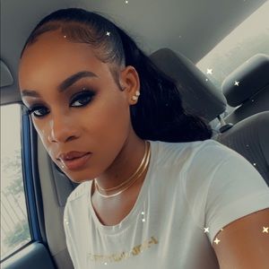 Meet your Posher, Ada